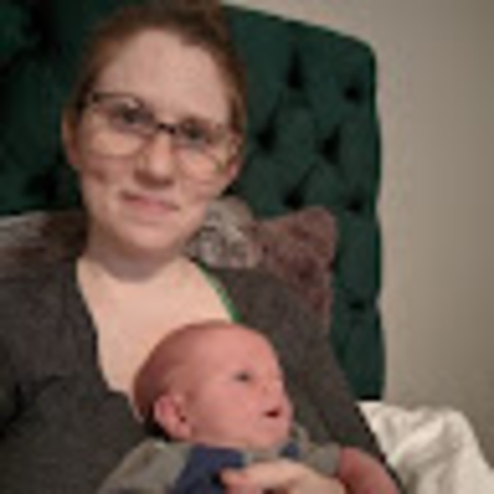 Meet your Posher, Kaila